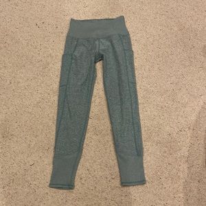 Green/blue Kirkland leggings size small